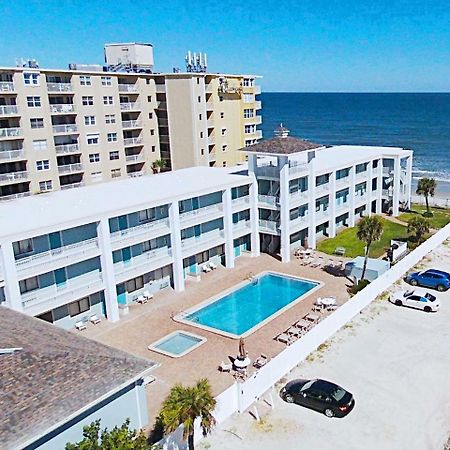 Отель Coastal Waters Нью-Смирна-Бич Экстерьер фото